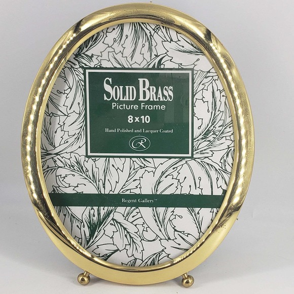 Regent Gallery Other - Solid brass Vintage Regent Gallery oval photo picture frame ball footed 8X10